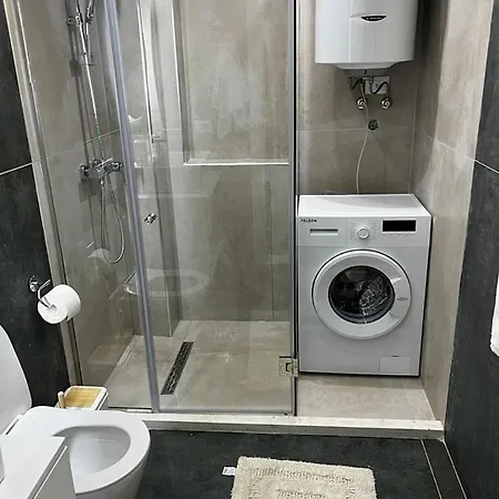 Dan Apartmán *